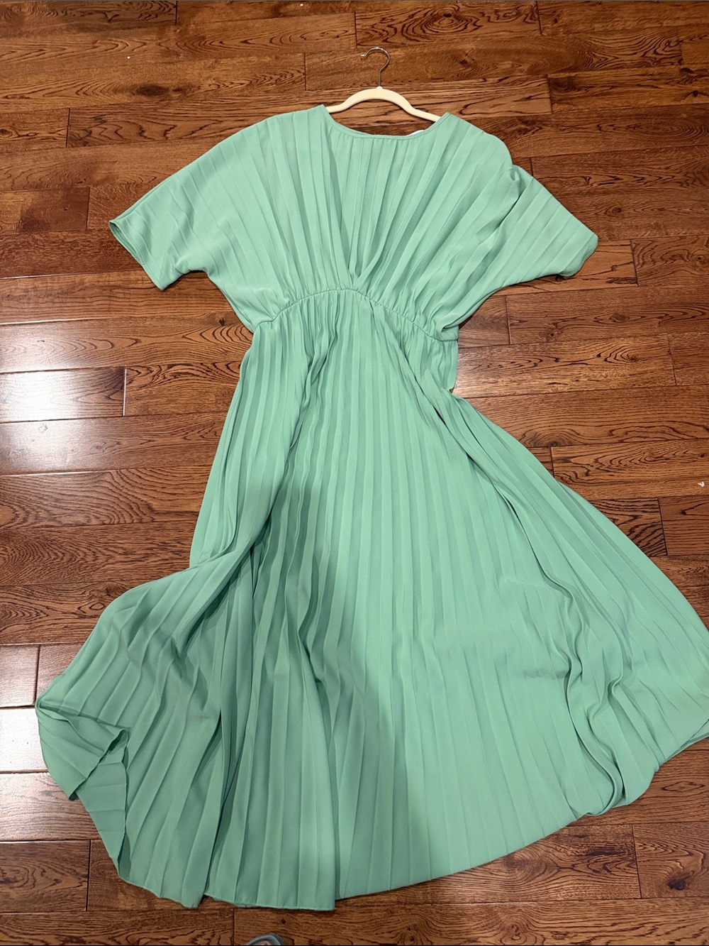 Flowing Pleated Maxi Dress in Mint Green